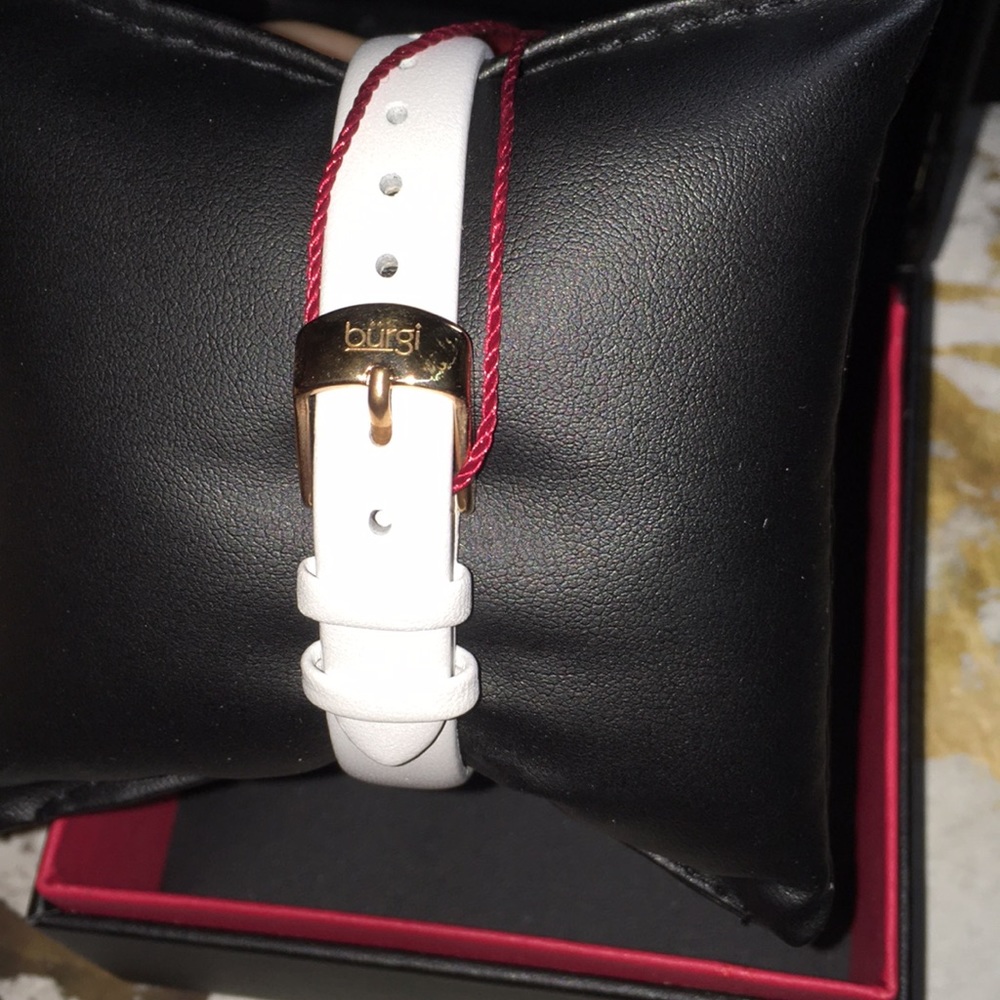 Genuine Mother of Pearl Dial in Rose Gold - Picture 4 of 5